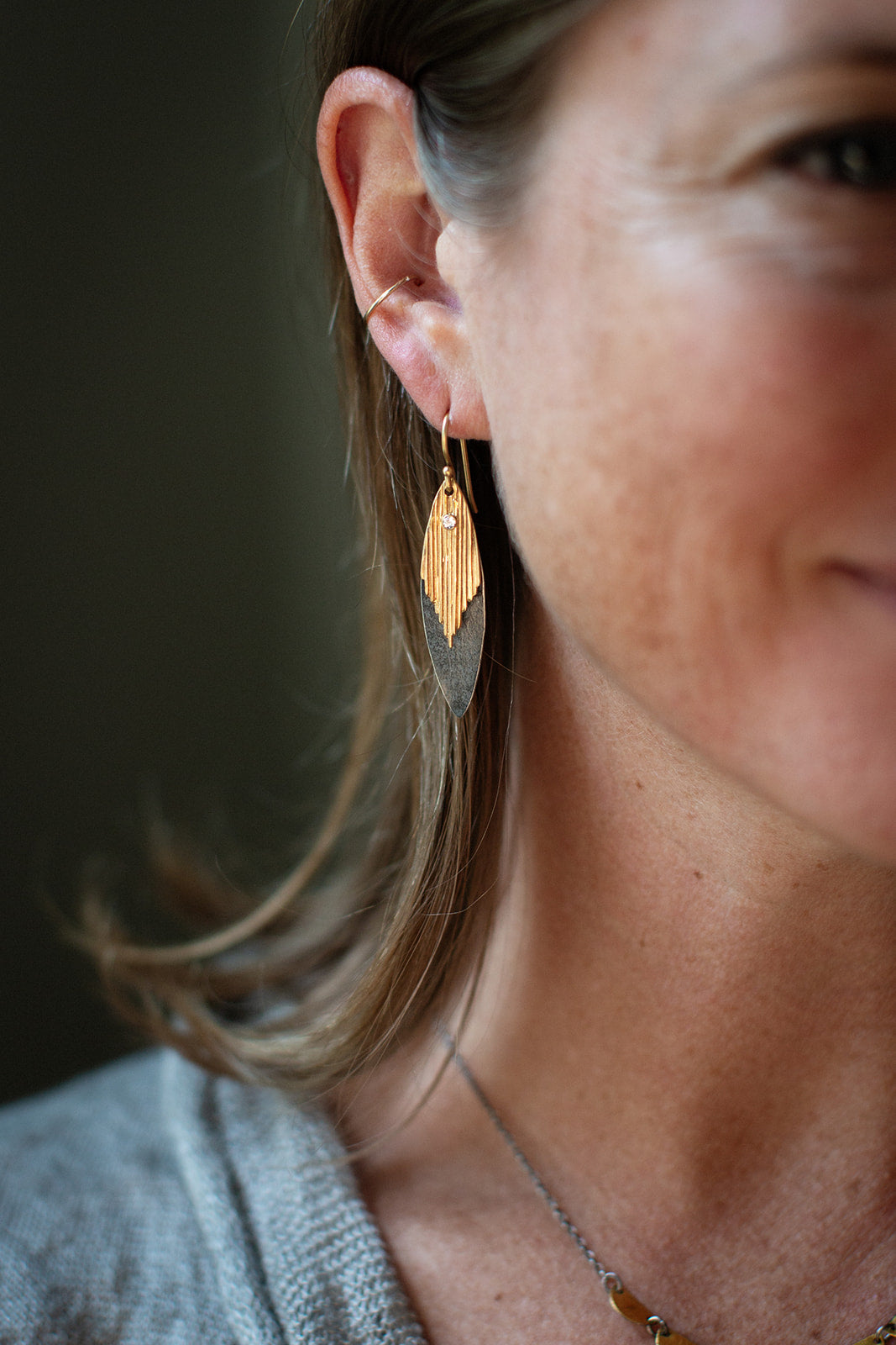 Ribbed Leaves Earrings with White Topaz