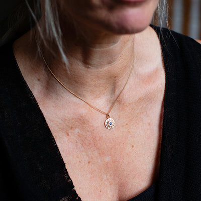 Tiny Bits Disc Necklace