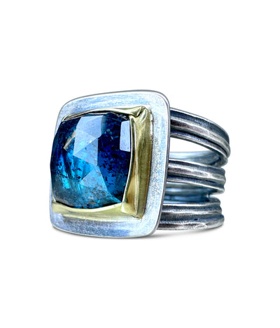 3 Ribbed Square Ring