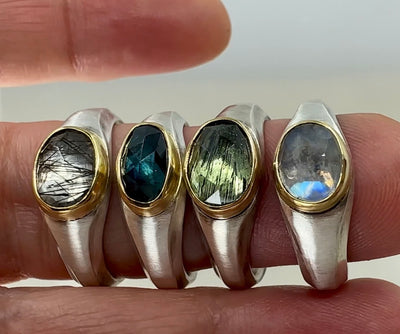 Ridge Ring in Mixed Metals