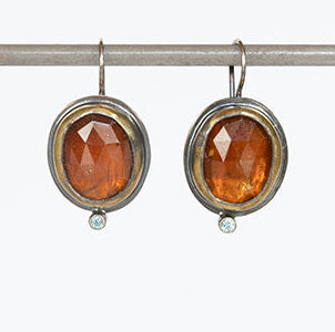 Crescent Rim 2 Hook Earrings